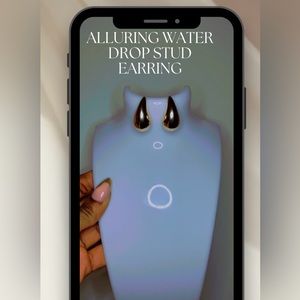 Alluring Water Drop Stud Earrings